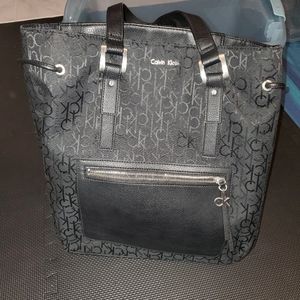 Calvin klein shoulder bag